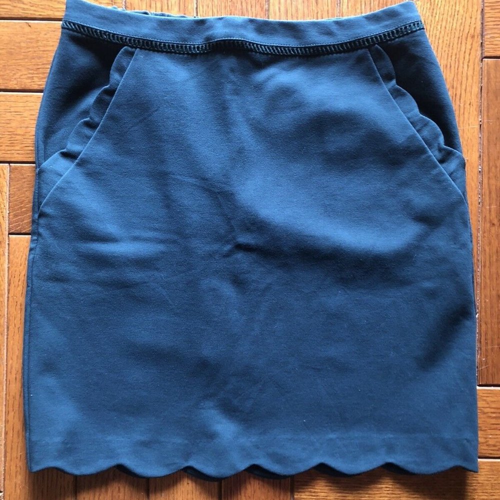 Skies Are Blue Berenice Scallop Hem Pencil Skirt Dark Green Size Medium